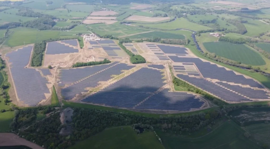 Planta fotovoltaica South Lowfield