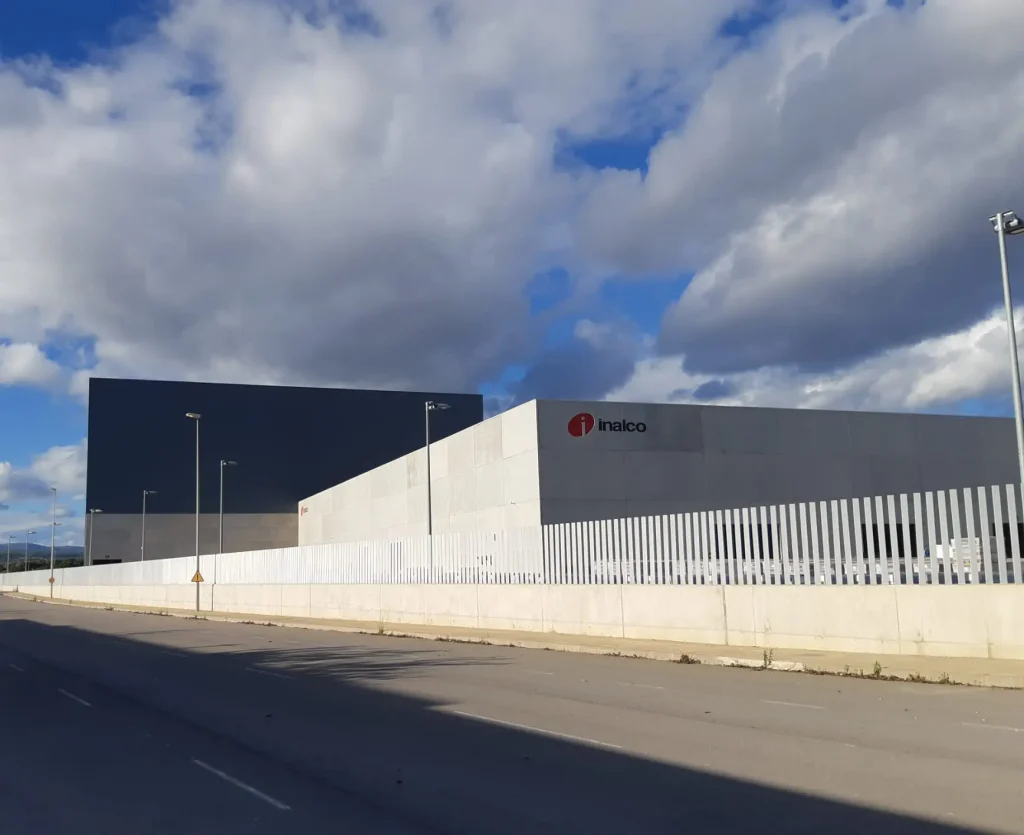Planta de fabricación e I+D+i de superficies minerales