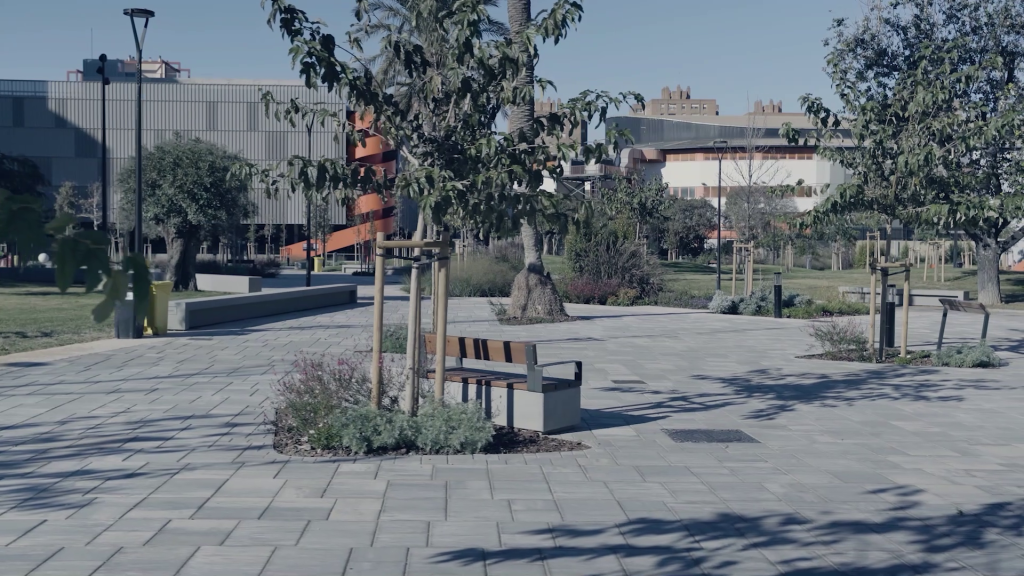 Reurbanización de los entornos del Roig Arena